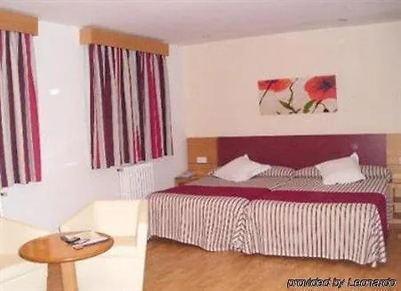 Hotel Amic Colon Palma de Mallorca 3*,  İspanya