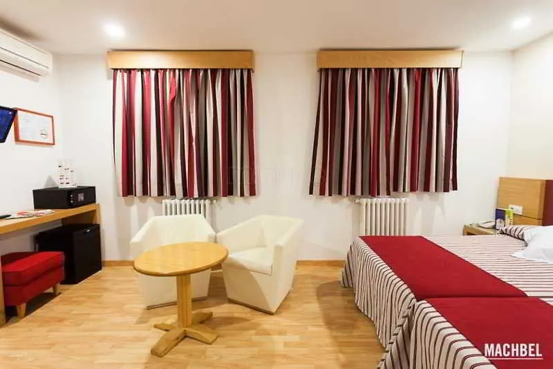 Hotel Amic Colon Palma de Mallorca İspanya